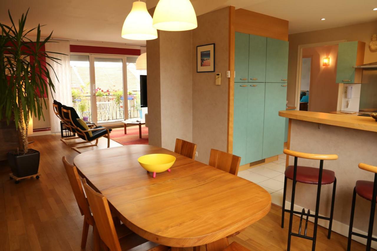 Le Balcon De Villers Apartment Exterior photo